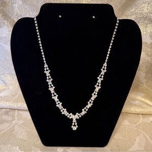 New Vintage Sparkly Necklace 🤩